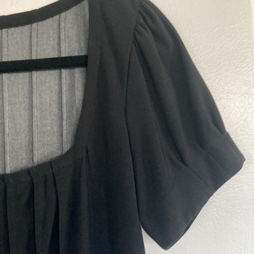 Dress - Picture 4 of 5
